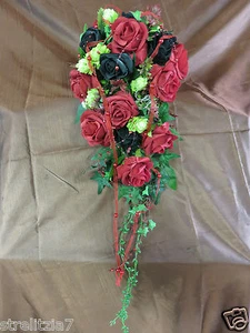 53. Exclusiver Brautstrauß rot schwarz Strauß  Rosen Perlen Hochzeit Werfstrauß - Bild 1 von 7