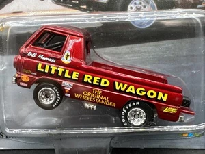 a 1999 Johnny Lightning Show Stoppe BILL MAVERICK GOLDENS LITTLE RED WAGON DODGE - Picture 1 of 5