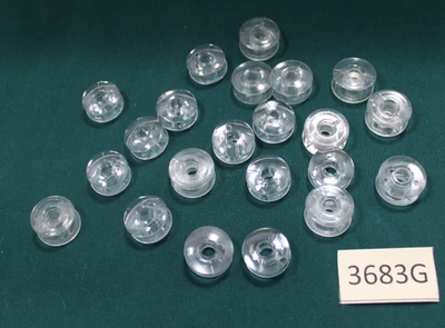 22 bobinas abovedadas para máquina de coser vintage años 80 (plástico) Foto 1 de 4