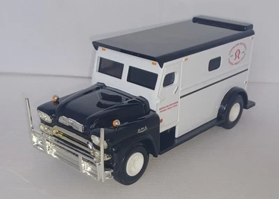 ERTL #F565 Diecast 1/32 1959 GMC camión blindado banco Deepwater Industries FCU. Foto 1 de 4