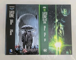 DC - Batman & Green Lantern - EARTH ONE VOLUMES ONE - Hardcovers - Imagen 1 de 2