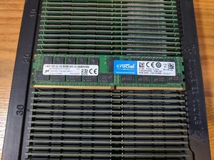 Crucial 32gb PC4-2400T 2Rx4 DDR4 ECC RDIMM Reg Server Memory CT32G4RFD424A - Picture 1 of 4