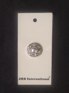 JHB International Rhinestones With Pearl Center 3/4" Silver Shank Button On Card - Picture 1 of 5