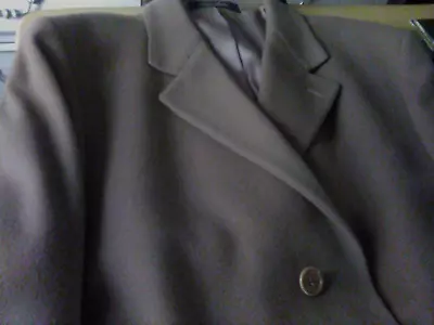 BROOKS BROTHERS MENS BEIGE 70%WOOL30%CASHMERE HI END QUALITY OVERCOAT MADE ITALY - Image 1 of 4