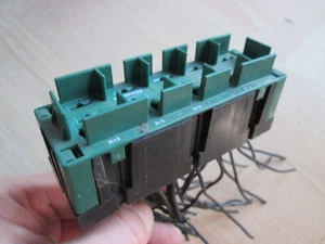 Relay Socket (5) Mini Relays Black/Green for Custom Fuse Relay Box #M226CA - Picture 1 of 8