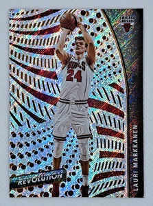 2020-21 Panini Revolution Basketball Lauri Markkanen Bulls / Utah Jazz #68 - Bild 1 von 3