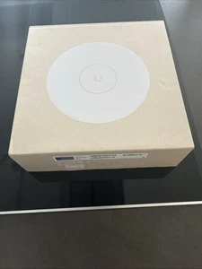 Ubiquiti Unifi Access Point U7 Pro XG - Bild 1 von 2