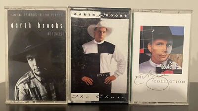 Garth Brooks 3 Cassette Lot (No Fences, The Chase, The Garth Brooks Collection) - Image 1 of 4