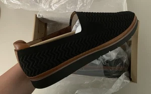 Mocasín sin cordones para mujer Cobb Hill CI7748 Camryn negro 9,5 ancho nuevo envío rápido - Imagen 1 de 2