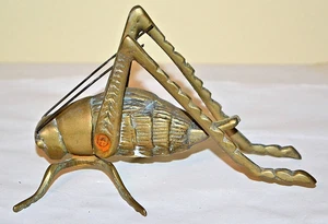 Vintage Brass Grasshopper Cricket Locust Insect Lucky Figurine Paperweight - Picture 1 of 5