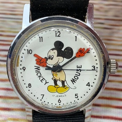 Vintage Walt Disney Productions Mickey Mouse 17 Jewel Watch 1318 in Original Box - Image 1 of 4