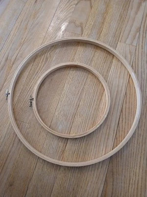 2 Vintage Wooden Embroidery Quilting Handwork Hoops Screw Closure Taiwan 14" & 8 - Image 1 of 4