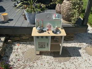 Child’s Kitchen And Accessories Adorable, Bnwt - Picture 1 of 16