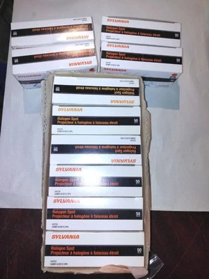 Sylvania 50MR16 / SP/ C/ 3 PK  54234-0  bulbs  - Image 1 of 4