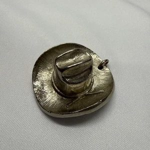 Silberfarbener Cowboyhut Charm Anhänger - Bild 1 von 6