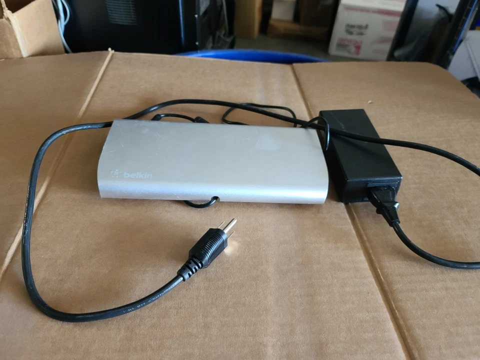 Belkin Thunderbolt Express Dock F4U055 with AC/DC Power Charger Adapter Cord - Image 1 of 2