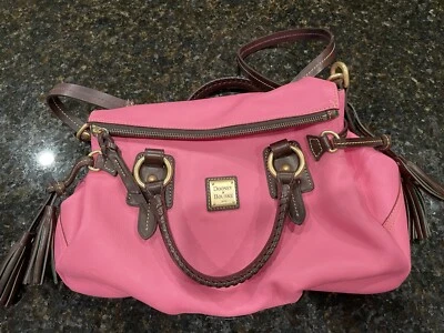 Bolso Bandolera Bolso de Mano Dooney & Bourke de Cuero Rosa y Marrón con Flecos Raro Foto 1 de 4