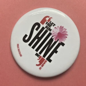 Hair Broadway Musical 1967 2 1/4" Public Theatre Pushback Pin - Picture 1 of 3