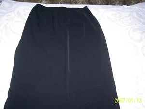 eleganter schwarzer langer Rock Gr. 48 leicht glänzend mit Futter und Gummizug - Bild 1 von 5