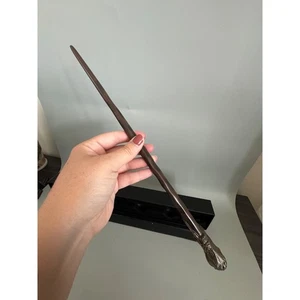 Ron Weasley's Wand - Universal Studios Wizarding World of Harry Potter - Picture 1 of 6