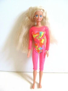 Vintage Mattel Barbie Doll Poseable with Original Outfit 1993 - Picture 1 of 12