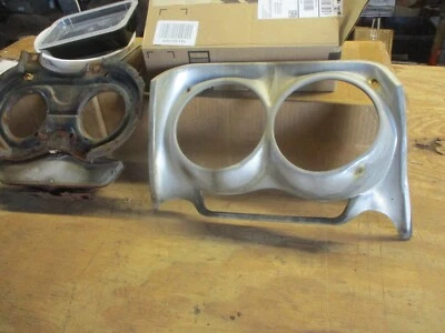 1962 CHEVROLET IMPALA HEADLAMP BEZEL AND BUCKET ASSEMBLY - Image 1 of 4