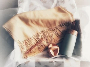 Geschenkbox Helen Office Geburtstag Schal 3D Holz Puzzle Thermotasse  - Bild 1 von 13