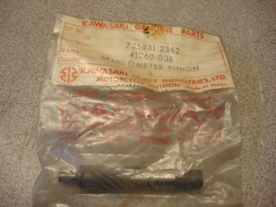 KAWASAKI NOS OEM SPEEDOMETER PINION F3 BUSHWHACKER F4 SIDEWINDER 1968-1970 - Image 1 of 2