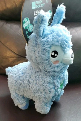 Juguete para perro FuzzYard 11" Lenny the Llama con chirrido, sherpa, azul, lavable a máquina Foto 1 de 4