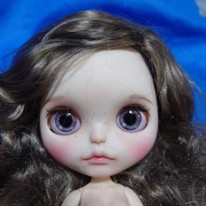 Custom Blythe Puppe braune Haare Künstler Made OOAK - Bild 1 von 7
