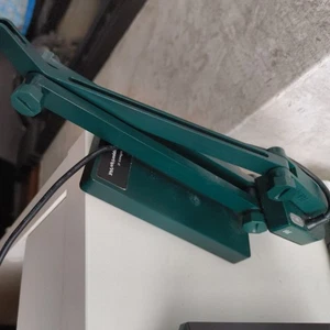 Ipevo V4K Ultra High Definition USB Visualiser / Document Camera Used GC - Afbeelding 1 van 7
