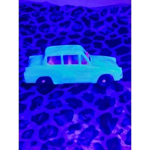 Vintage Toy Car Ford Anglia Matchbox Plastic Made in Hong Kong - Picture 1 of 8