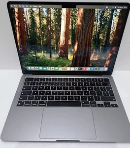 2022 Apple MacBook Air 13.6" A2681 (500GB SSD, Apple M2, 16GB RAM) Space Grey - Afbeelding 1 van 8