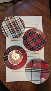 Pottery Barn ALPINE PLAID Salad Plates Set of 4 Tartan Check Denver Discontinued - Picture 1 of 6