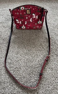 Disney Dooney & Bourke 2019 Holiday Christmas Red Crossbody Purse Bag - Picture 1 of 3