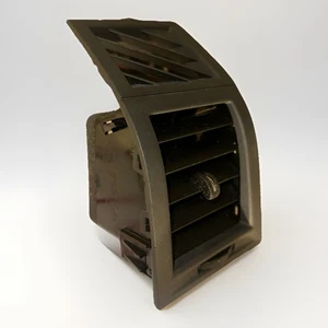 2005-2010 Chrysler 300 300C Dash A/C Heater AirVent Front LEFT DRIVER BLACK VT42 - Picture 1 of 4