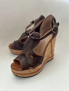 Sandalias Chloe ITALIA con correa de cuero marrón plataforma de cuña 37,5/US 7-7,5 (DEFECTOS) - Imagen 1 de 9