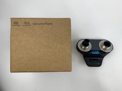 ORIGINAL Hyundai Outside Trunk Lid Lock Handle 2019 to 2022 Veloster With Button - Image 1 of 4