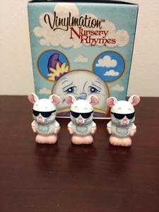 Three Blind Mice 1.5" Vinylmation Nursery Rhymes Series - Picture 1 of 2