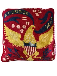 Vintage American Eagle E Pluribus Unum USA bestickt Crewel Dekokissen 14 Zoll - Bild 1 von 6