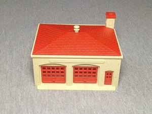 Estación de bomberos Bachmann Plasticville escala HO ~ TS - Imagen 1 de 3