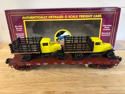 MTH Premier 20-98450 O Gauge UP Flat Car w/2 30 Chevy Stake Body Trucks - LNIB - Image 1 of 4