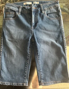 Wrangler Women’s Denim Shorts Size 7 Blue Rollie - Picture 1 of 2