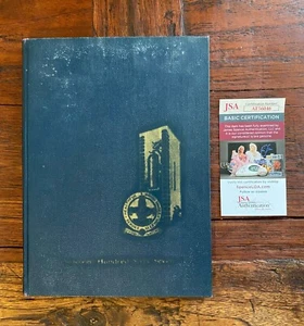 MIKE SCHMIDT SIGNED 1967 HIGH SCHOOL YEARBOOK JSA AUTOGRAPH! Unique High-End! - Picture 1 of 3