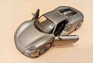 Welly 11 Cm Macchinina Automobilina Porsche 918 Spyder - Foto 1 di 4