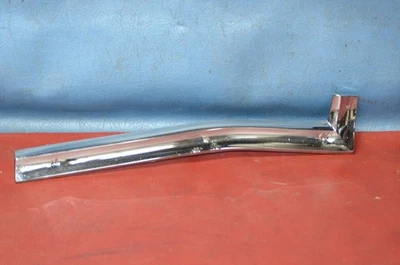 Oldsmobile Cutlass Supreme 1968 puerta delantera derecha - guardabarros basculante moldura cromada 399460 Foto 1 de 4