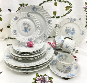 4 Haviland Limoges Bergere 5 Place Setting Blue Floral Swirled Porcelain France - Picture 1 of 17