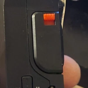 Compatible Zoom F1 Micrófono Digital Grabadora Batería Clip Puerta Repuesto Fijación - Imagen 1 de 2
