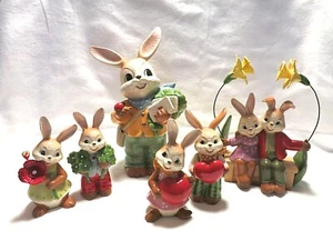Goebel Hase 2024 NEU DANKESCHÖN VIEL GLÜCK VOM HERZEN UNSERE KLEINE WELT - Bild 1 von 7