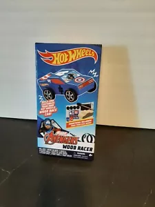 2022-Hot Wheels-Marvel Avengers-Hulk Wood Racer Kit, New in Box-4+ - Picture 1 of 2
